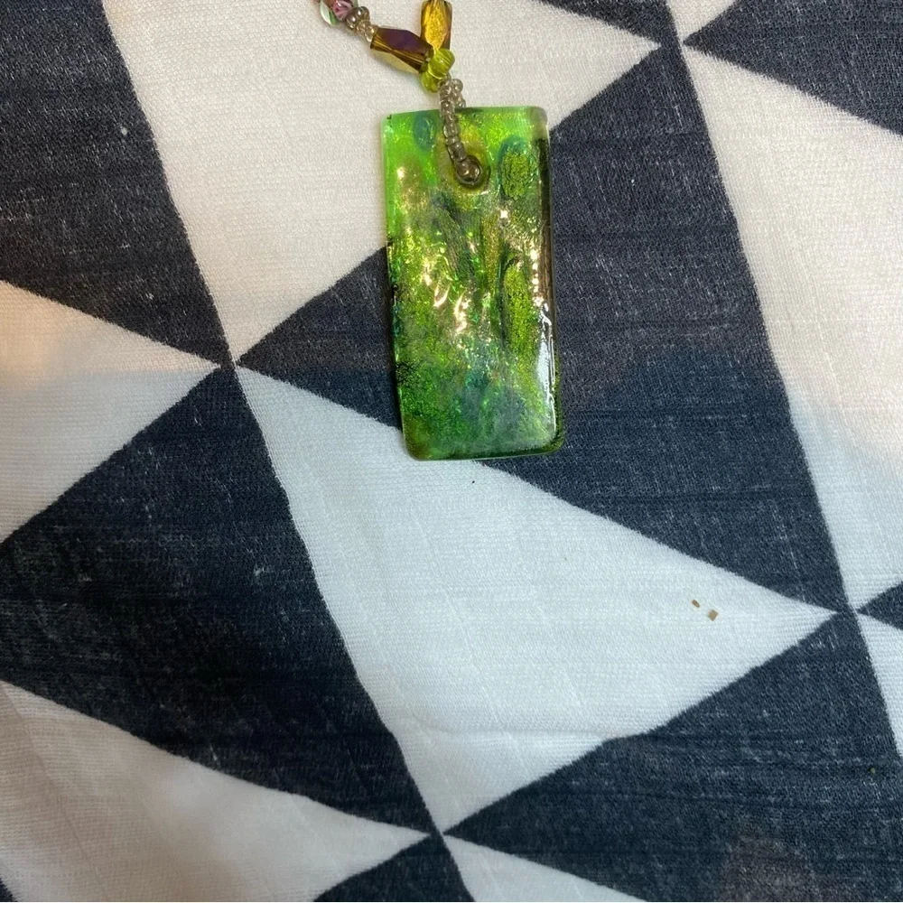 Green Glass Beaded Pendant Necklace